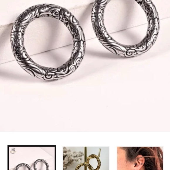 Carved Hoops Ear
Weights | Ornamental
Hoop Hangers - Picture 3 of 4